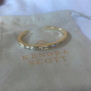 NEVER WORN Kendra Scott “Parker” cuff bracelet in Gold Crystal Mix